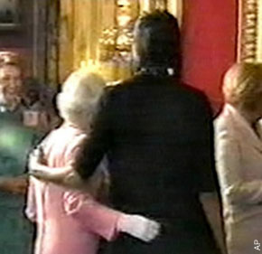 michelle_obama_queen_elizab michelle_obama_queen_elizab
