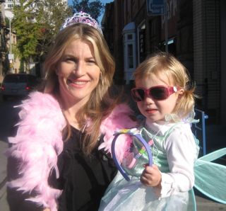 kelcey-in-tiara