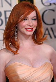 christina-hendricks-2010-golden-globe-awards-red-carpet