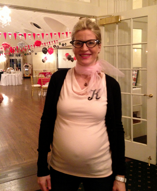 kelcey at 50s fundraiser